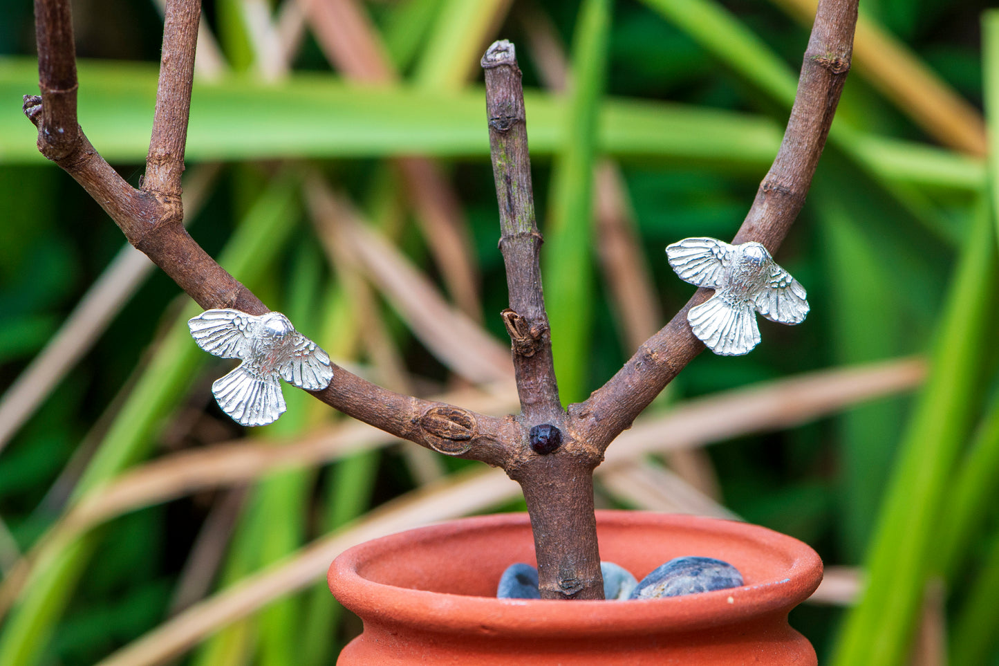 Piwakawaka / Fantail Studs