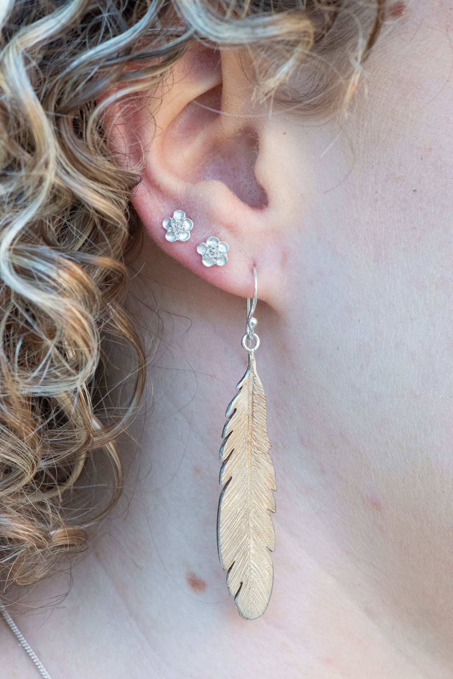 Manuka Flower studs