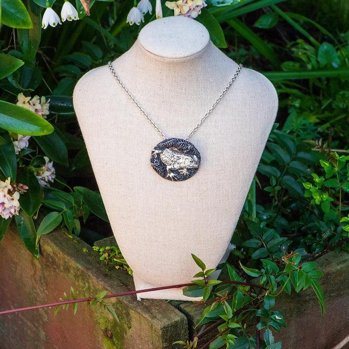 Tuatara pendant - Gilded Kea Jewellery