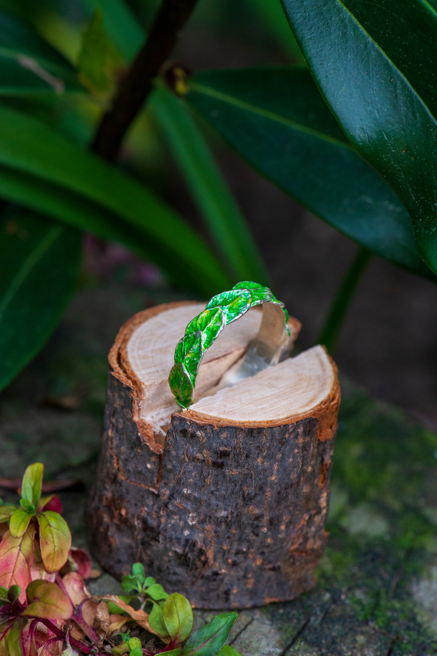 Leaf Band Ring