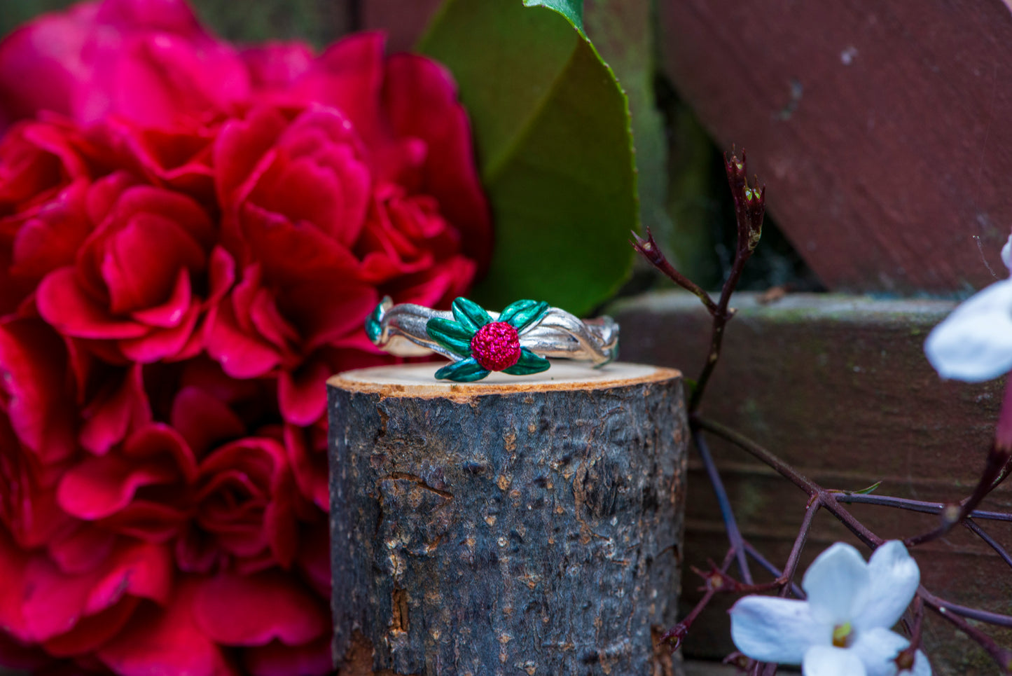 Rata Flower Ring