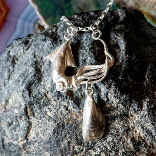 Squid Necklace - Gilded Kea Jewellery 